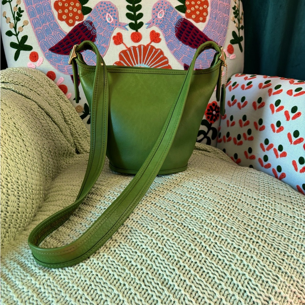 Vintage Coach Maggie Bag Style 9019 in Rare Leaf Green